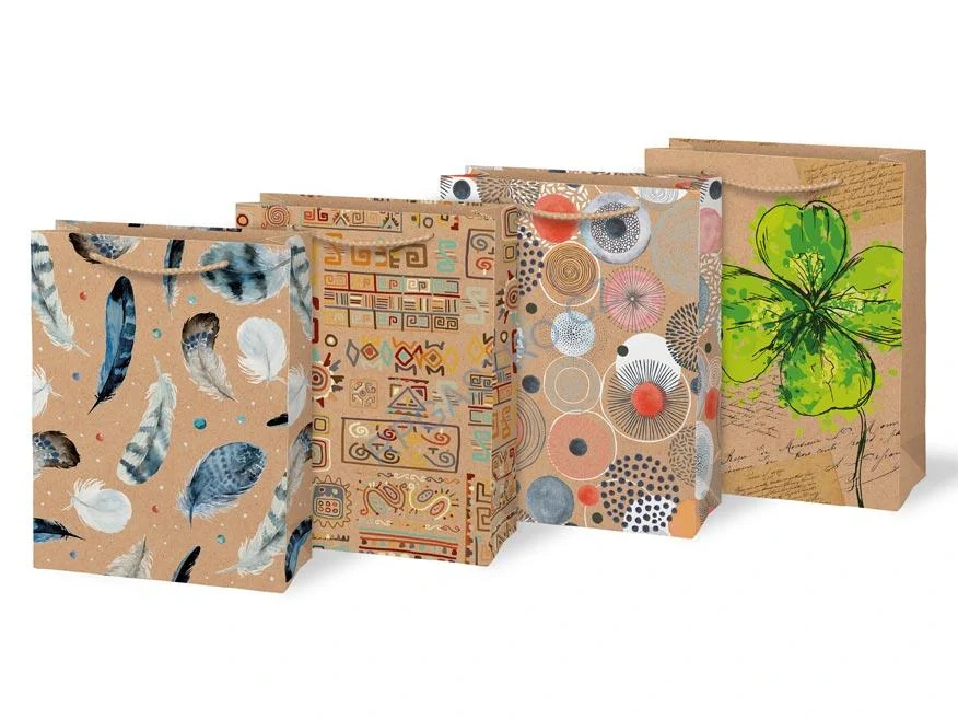 Papírová taška dárková vel.M KRAFT motiv čtyřlístek  190x250x90 mm (5251454.4)